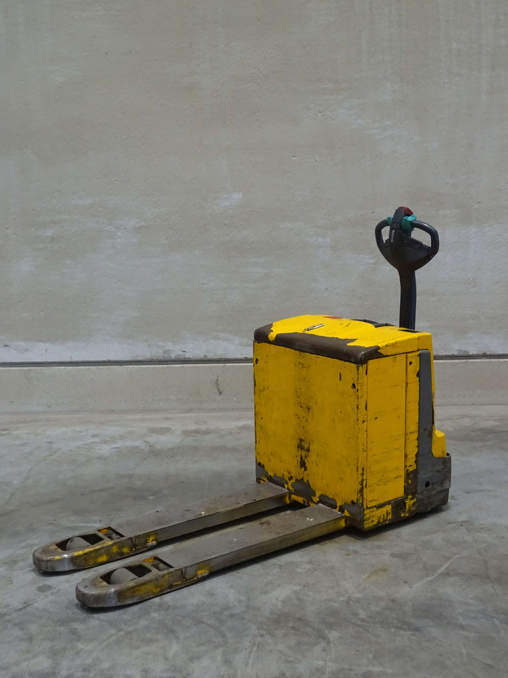 Jungheinrich EJE120 - Pallet truck: picture 1 Jungheinrich EJE120 - Pallet truck: picture 1