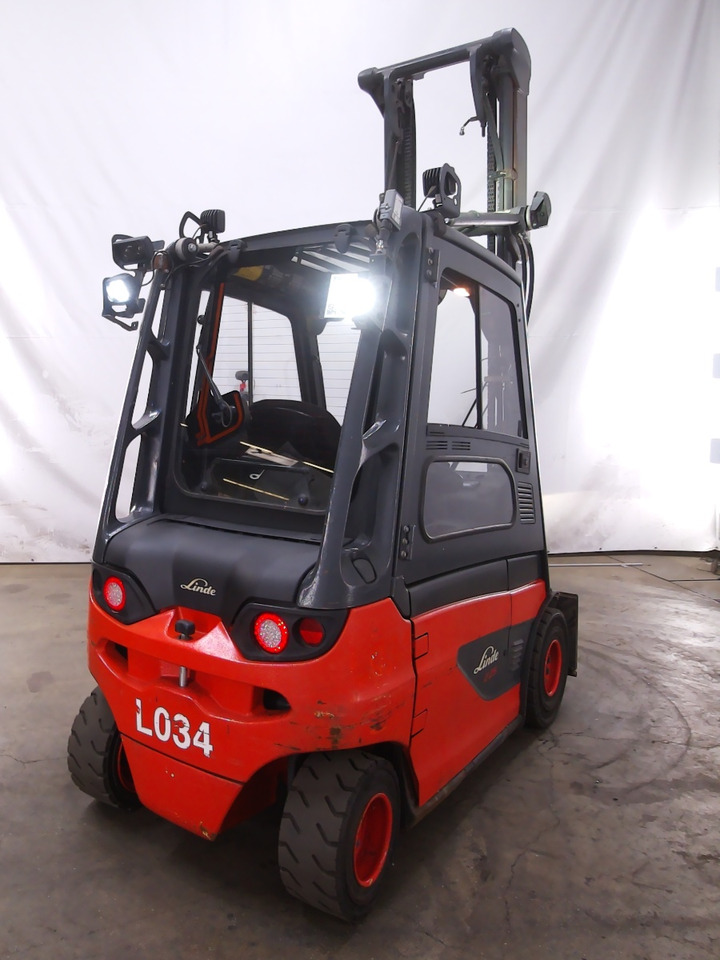 Linde E25-01 - Electric forklift: picture 2 Linde E25-01 - Electric forklift: picture 2