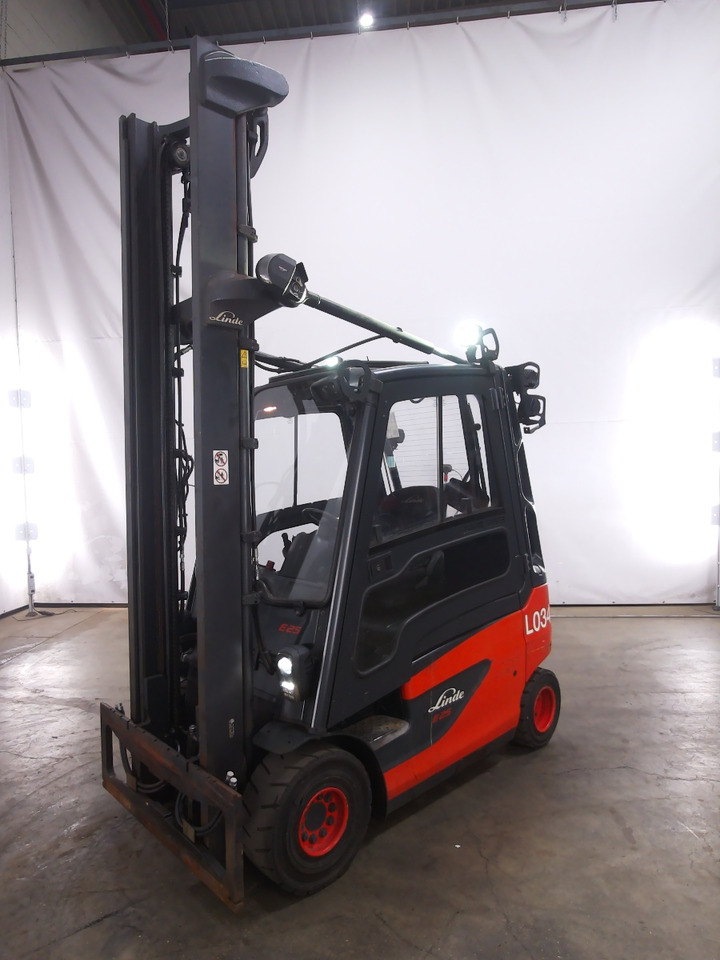 Linde E25-01 - Electric forklift: picture 1 Linde E25-01 - Electric forklift: picture 1