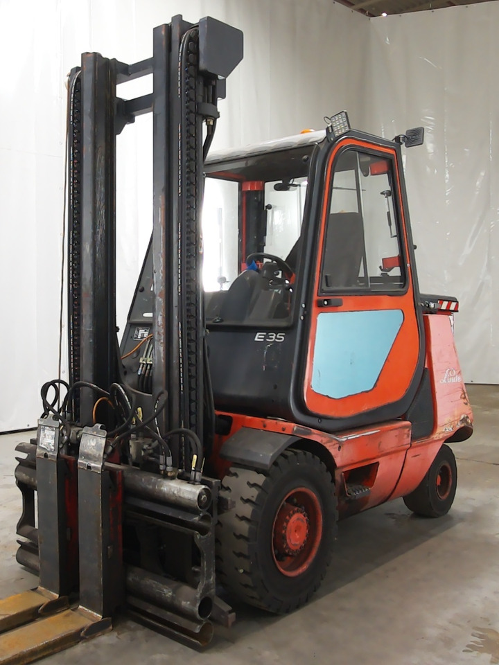 Linde E35P - Electric forklift: picture 1 Linde E35P - Electric forklift: picture 1