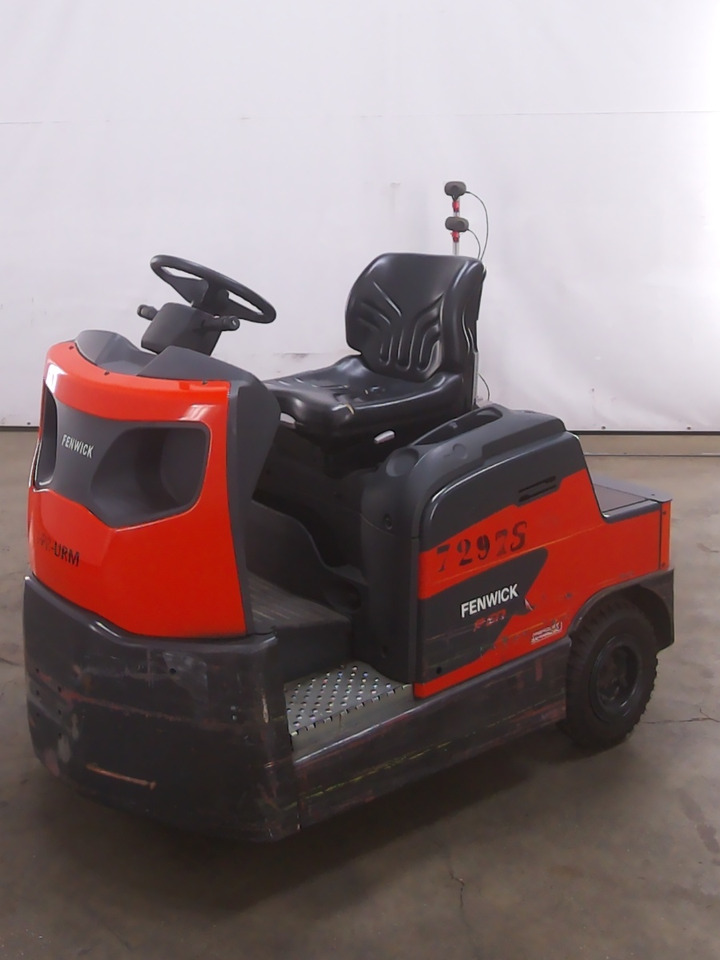 Linde P60 - Tow tractor: picture 4 Linde P60 - Tow tractor: picture 4