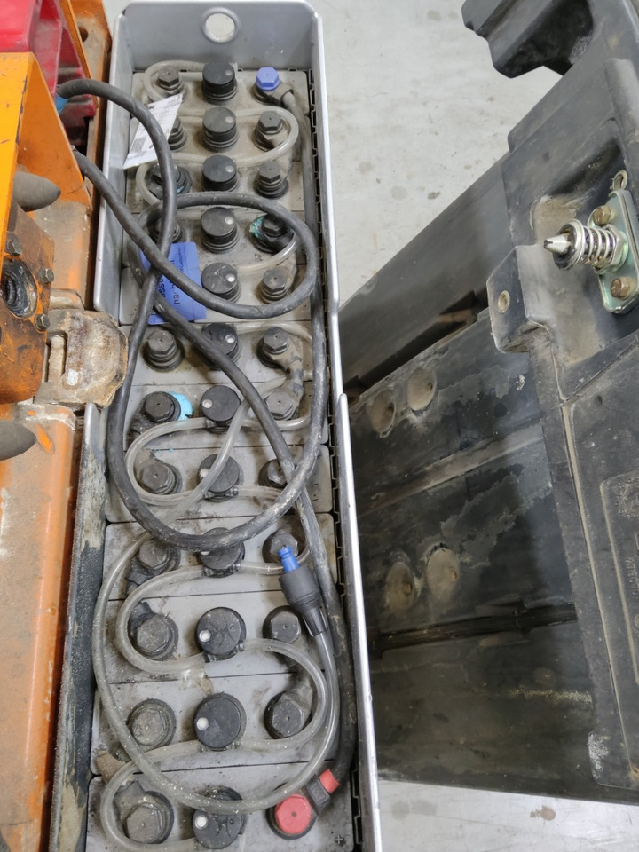 Still CX-T - Tow tractor: picture 4 Still CX-T - Tow tractor: picture 4