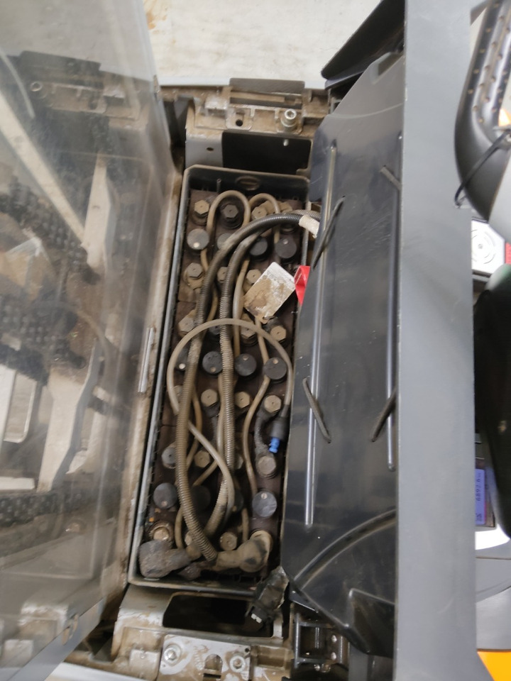 Still EXV-SF14 - Stacker: picture 4 Still EXV-SF14 - Stacker: picture 4