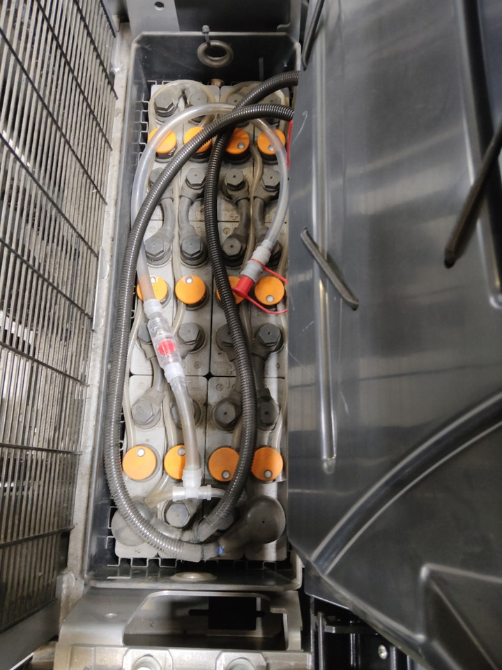 Still EXV14 - Stacker: picture 4 Still EXV14 - Stacker: picture 4