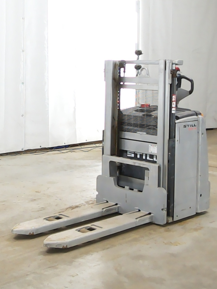 Still EXV14 - Stacker: picture 1 Still EXV14 - Stacker: picture 1