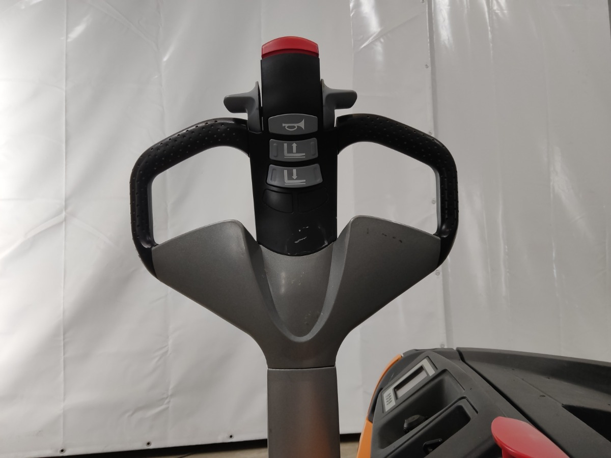 Still EXV14 - Stacker: picture 3 Still EXV14 - Stacker: picture 3