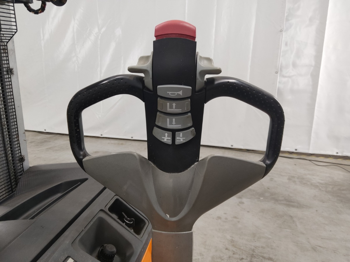 Still EXV14I - Stacker: picture 3 Still EXV14I - Stacker: picture 3