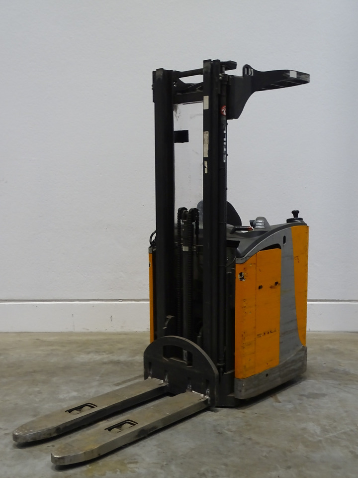 Still FV-XI12 - Stacker: picture 1 Still FV-XI12 - Stacker: picture 1
