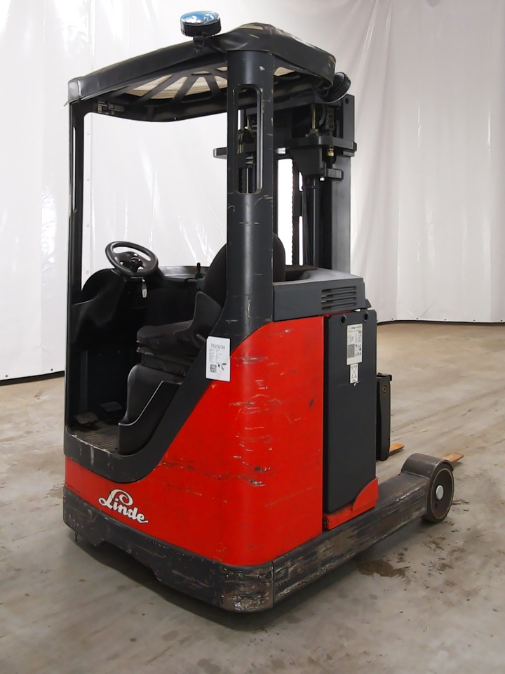 Still R14 - Reach truck: picture 2 Still R14 - Reach truck: picture 2