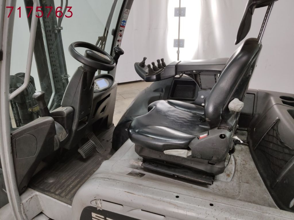 Still RX60-25 - Electric forklift: picture 3 Still RX60-25 - Electric forklift: picture 3