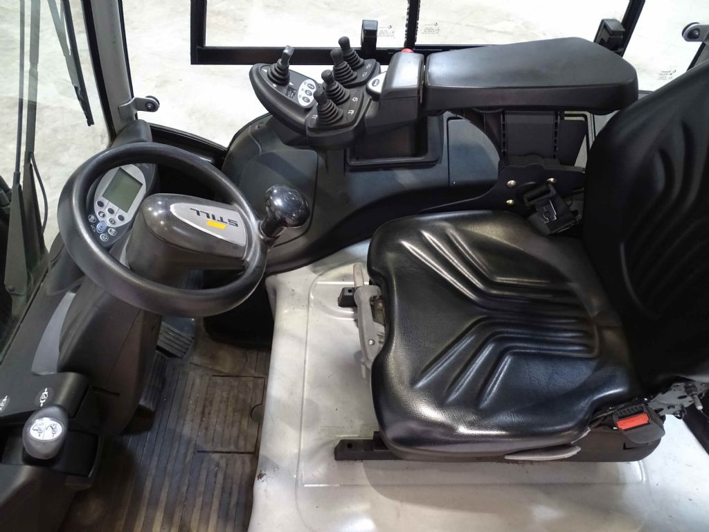 Still RX60-30L - Electric forklift: picture 3 Still RX60-30L - Electric forklift: picture 3