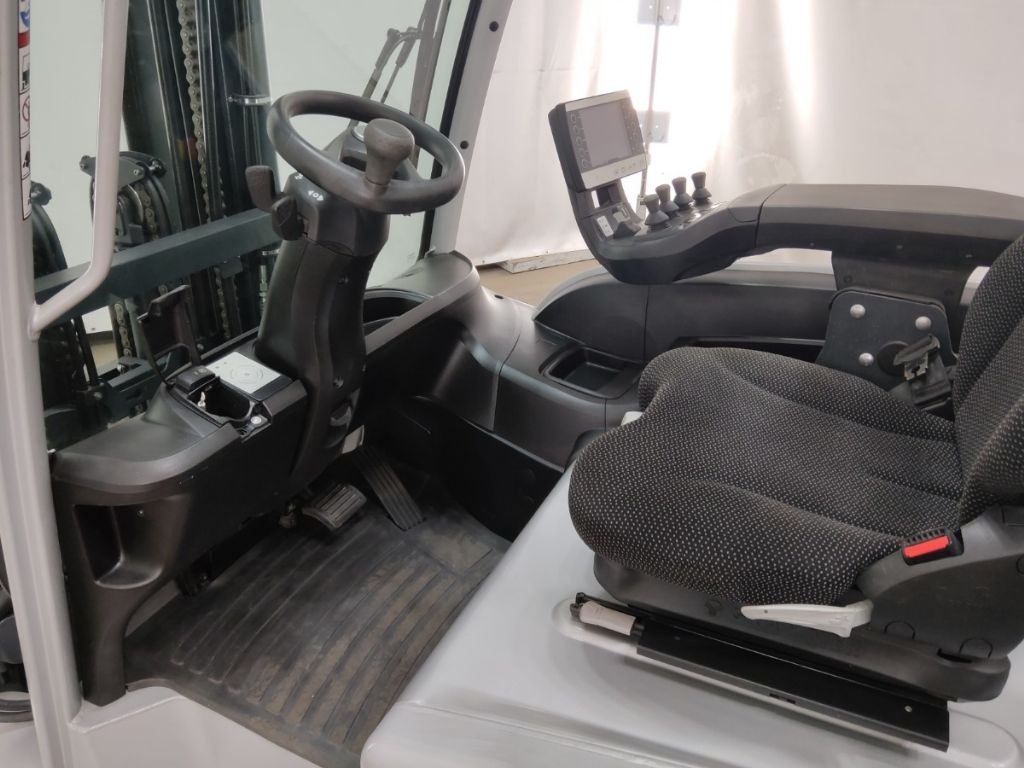 Still RX60-50/600/BATT.NEU - Electric forklift: picture 3 Still RX60-50/600/BATT.NEU - Electric forklift: picture 3