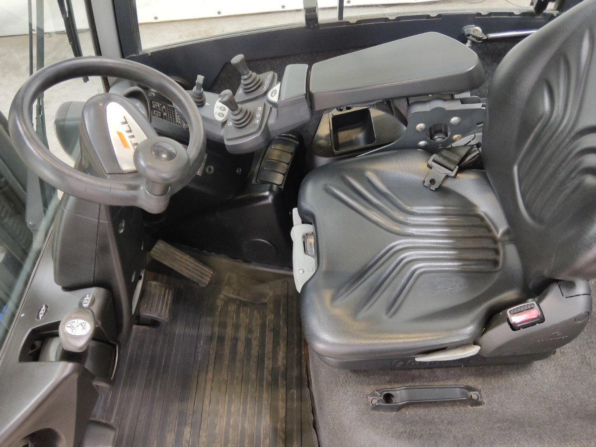 Still RX70-35T - Forklift: picture 3 Still RX70-35T - Forklift: picture 3