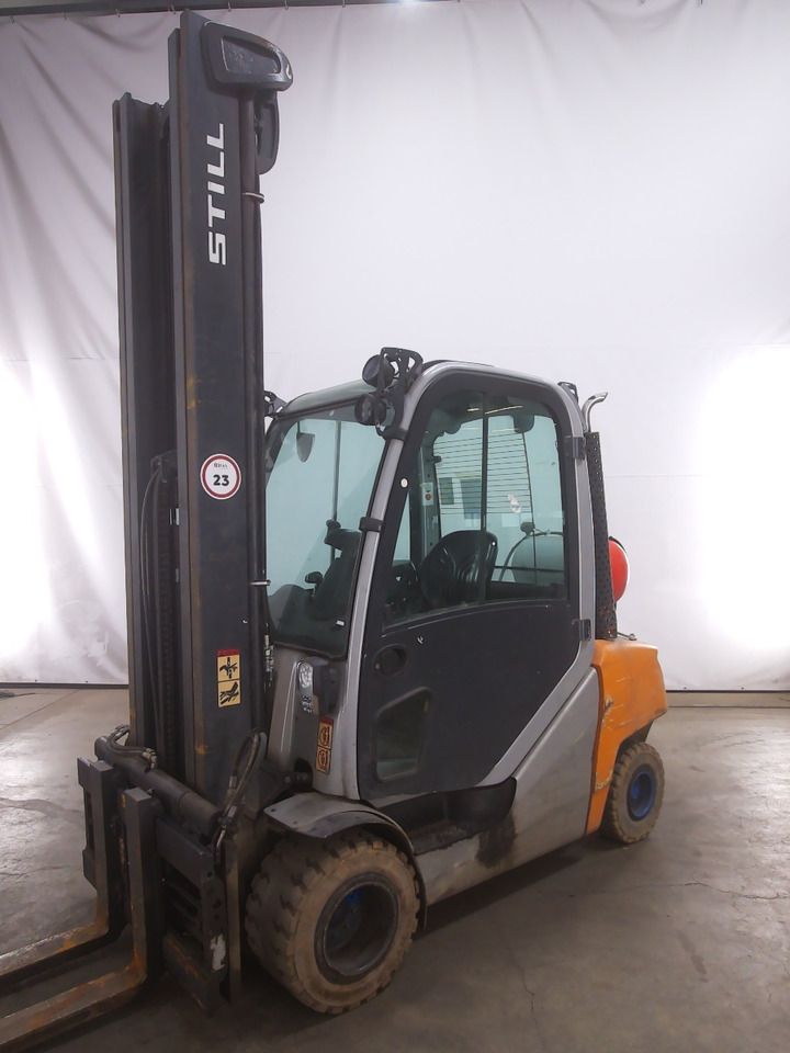 Still RX70-35T - Forklift: picture 1 Still RX70-35T - Forklift: picture 1