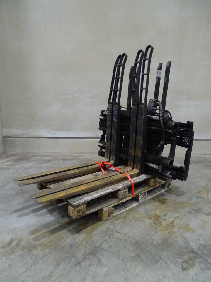 Weitere 2XANBAUGERÄTE - Forks for Material handling equipment: picture 1 Weitere 2XANBAUGERÄTE - Forks for Material handling equipment: picture 1