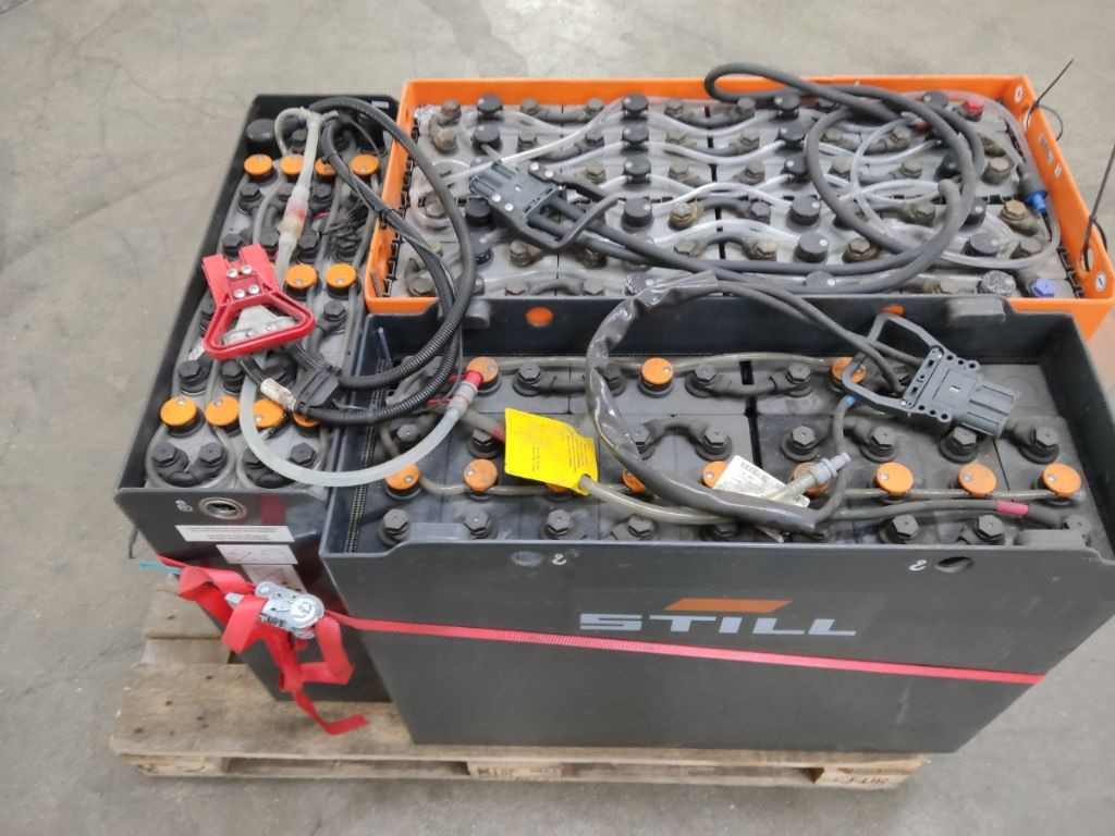 Weitere 3XBATTERIEN - Battery for Material handling equipment: picture 3 Weitere 3XBATTERIEN - Battery for Material handling equipment: picture 3
