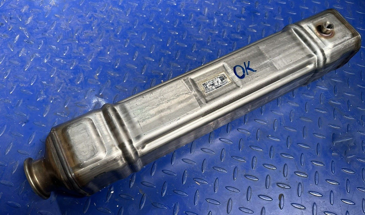 DETROIT DD15 A4721401575 - EGR cooler for Truck: picture 4 DETROIT DD15 A4721401575 - EGR cooler for Truck: picture 4
