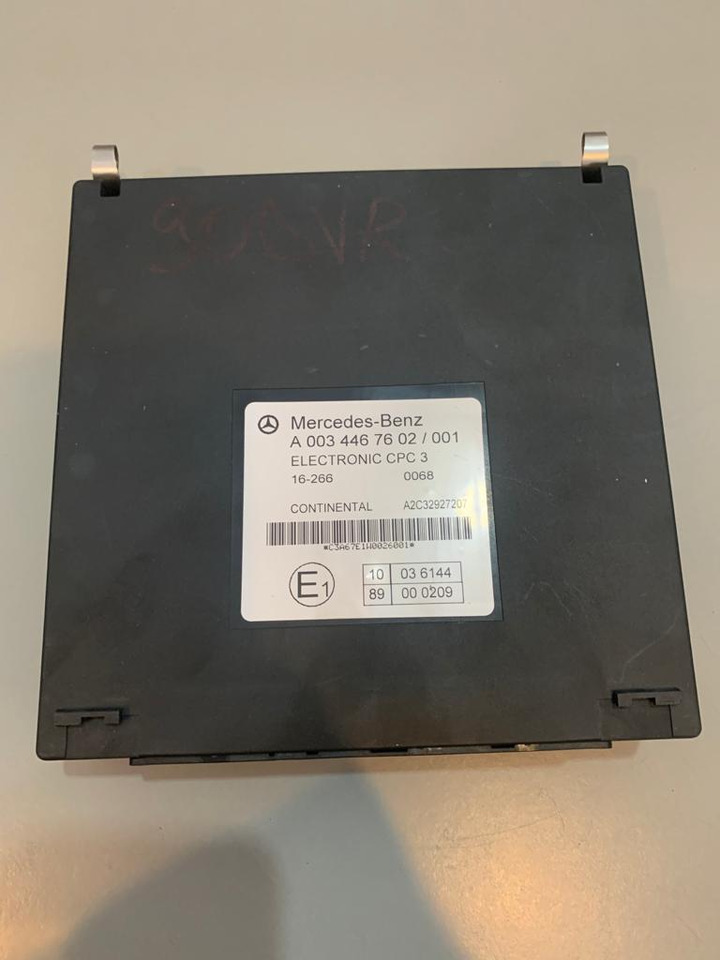 Mercedes Actros MP4 CPC3 A0034467202 - ECU for Curtainsider truck: picture 2 Mercedes Actros MP4 CPC3 A0034467202 - ECU for Curtainsider truck: picture 2