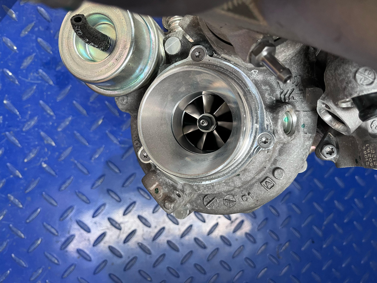Mercedes Benz A6540901401 - Turbo: picture 1 Mercedes Benz A6540901401 - Turbo: picture 1