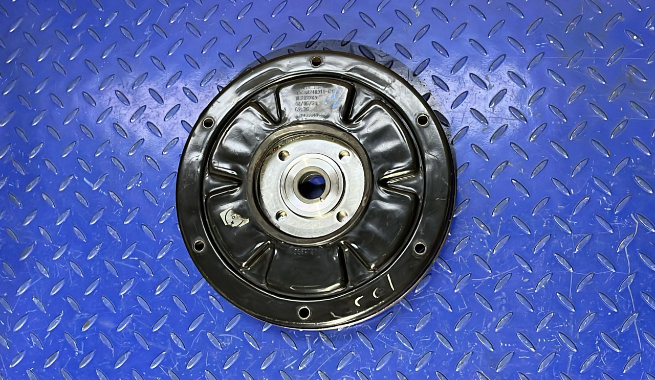 JOHN DEERE Amortizor de torsiune Voith 15600240910 - Spare parts for Farm tractor: picture 1 JOHN DEERE Amortizor de torsiune Voith 15600240910 - Spare parts for Farm tractor: picture 1