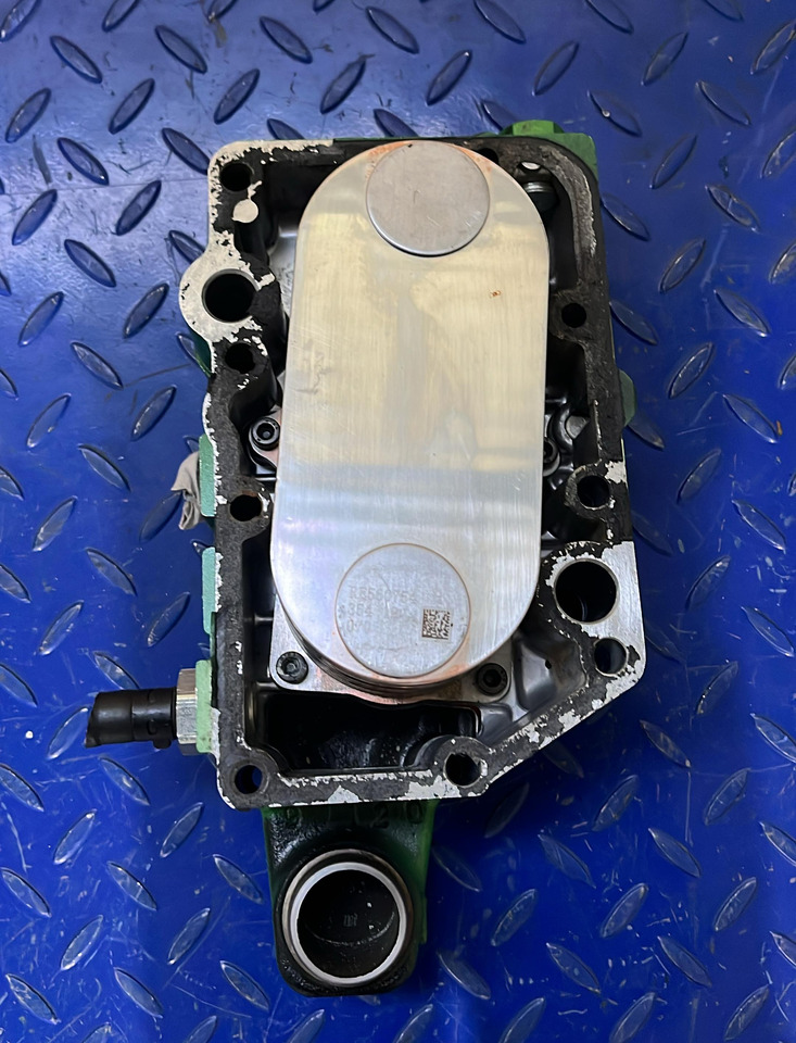 John Deere RACITOR DE ULEI RE560754 - Spare parts for Farm tractor: picture 3 John Deere RACITOR DE ULEI RE560754 - Spare parts for Farm tractor: picture 3