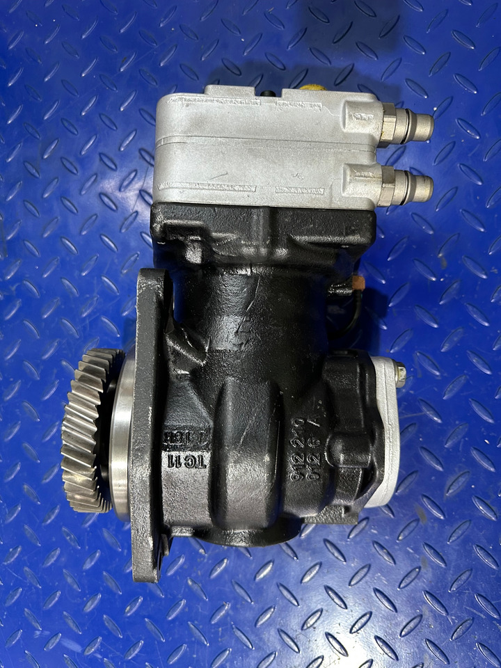 Mercedes Atego 3 Euro 6 Wabco Air Compressor A0011307615 - Spare parts for Truck: picture 4 Mercedes Atego 3 Euro 6 Wabco Air Compressor A0011307615 - Spare parts for Truck: picture 4