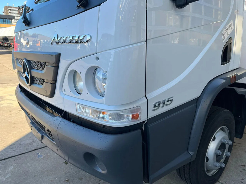 New Dropside/ Flatbed truck Mercedes-Benz Accelo 915 4x2 Flatbed with dropsides: picture 16