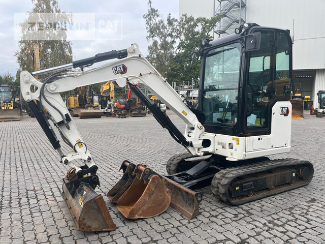 Cat 302.7CR-07 - Mini excavator: picture 1 Cat 302.7CR-07 - Mini excavator: picture 1