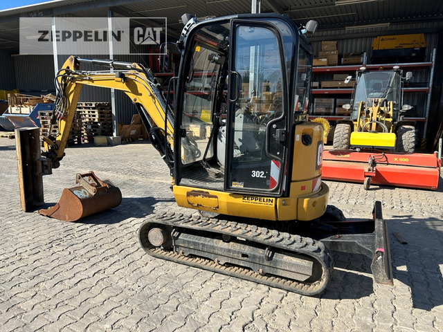 Cat 302.7D - Mini excavator: picture 2 Cat 302.7D - Mini excavator: picture 2