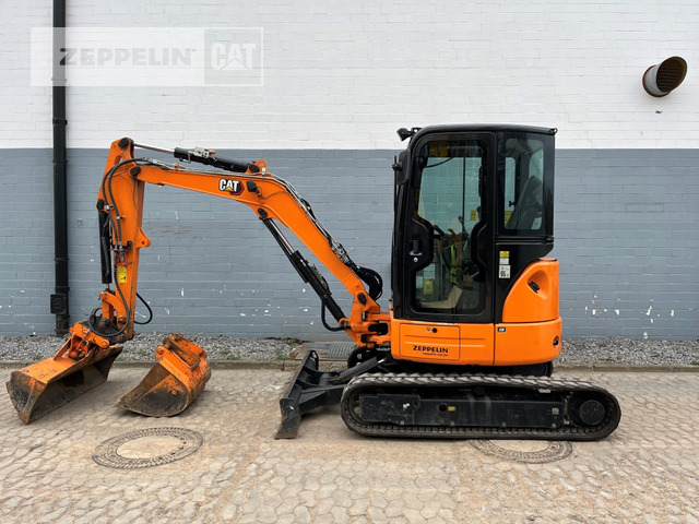 Cat 303.5ECR - Mini excavator: picture 1 Cat 303.5ECR - Mini excavator: picture 1