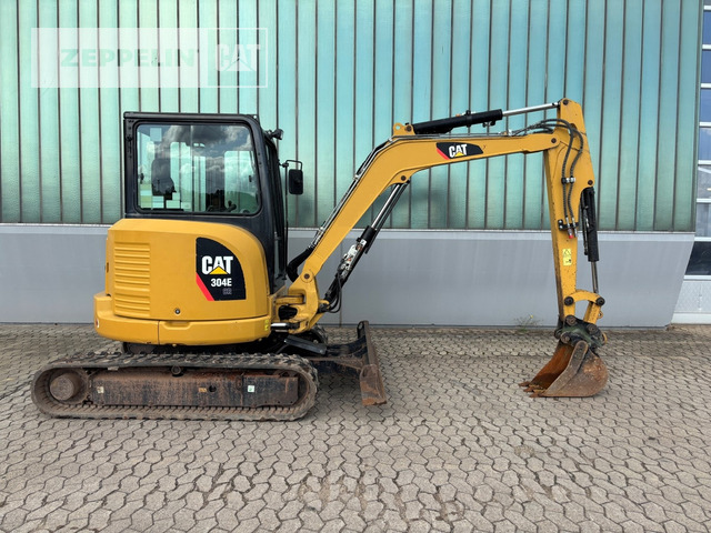 Cat 304ECR - Mini excavator: picture 2 Cat 304ECR - Mini excavator: picture 2