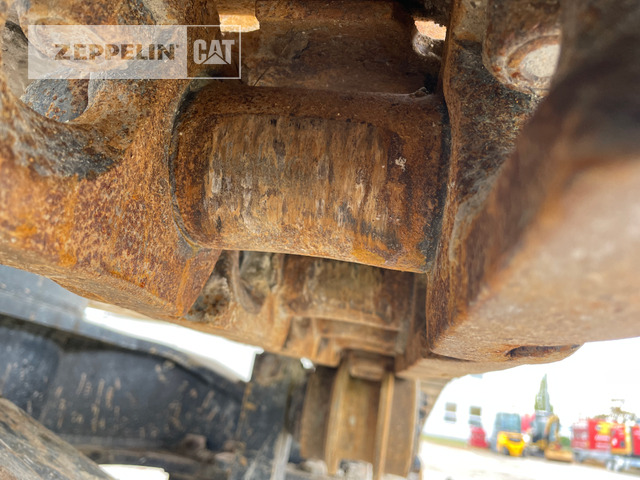 Crawler excavator Cat 352FL: picture 19