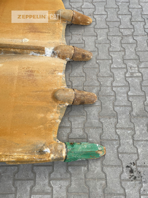 Crawler excavator Cat 352FL: picture 11