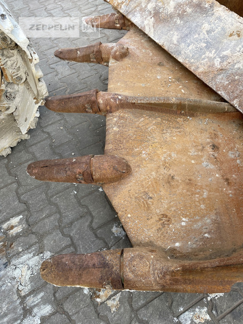 Crawler excavator Cat 352FL: picture 15