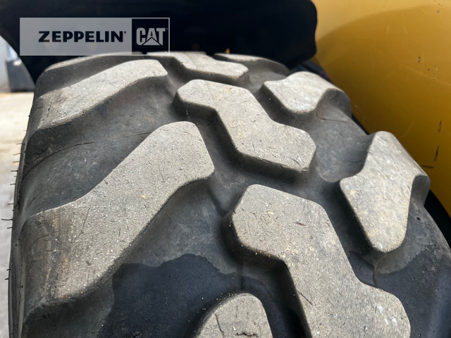 Wheel loader Cat 906M: picture 11 Wheel loader Cat 906M: picture 11