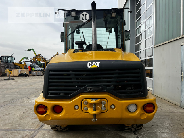 Wheel loader Cat 906M: picture 7 Wheel loader Cat 906M: picture 7