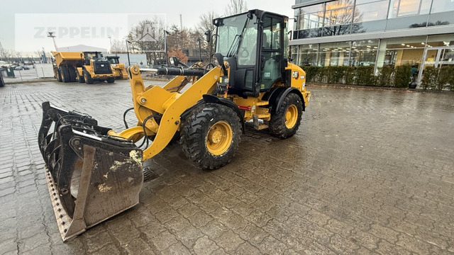 Cat 908M - Wheel loader: picture 2 Cat 908M - Wheel loader: picture 2