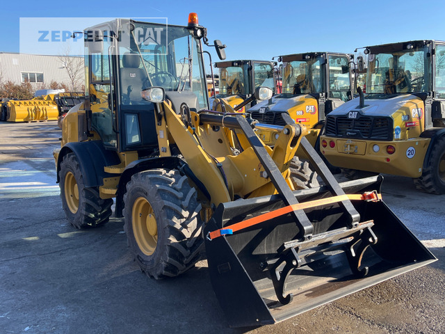 Cat 908M - Wheel loader: picture 1 Cat 908M - Wheel loader: picture 1