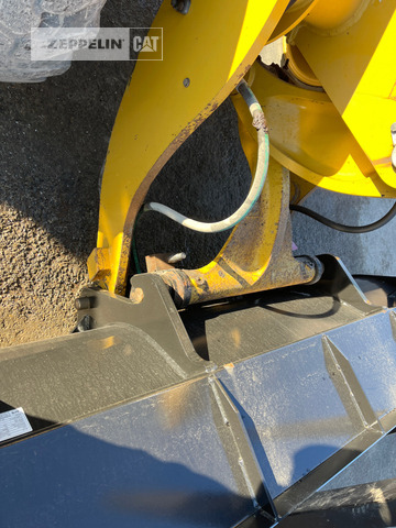 Cat 908M - Wheel loader: picture 5 Cat 908M - Wheel loader: picture 5