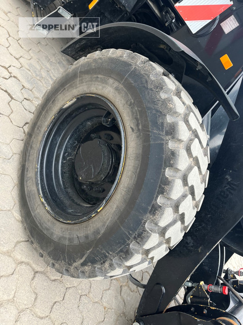 Wheel loader Cat 910-14A: picture 13