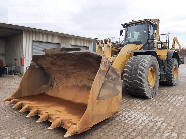 Cat 982M - Wheel loader: picture 1 Cat 982M - Wheel loader: picture 1