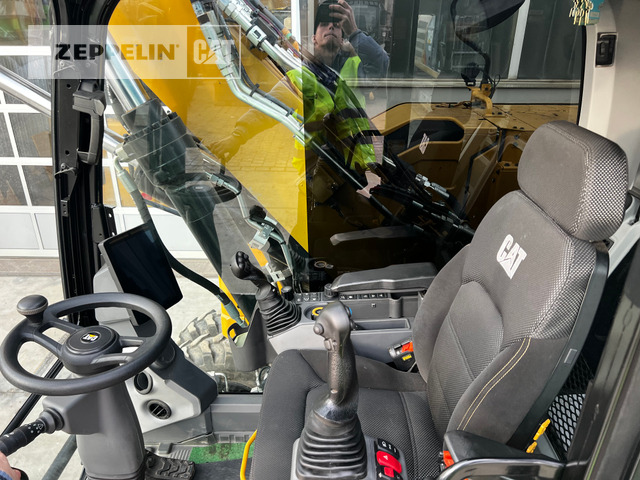 Wheel excavator Cat M317-07A: picture 22