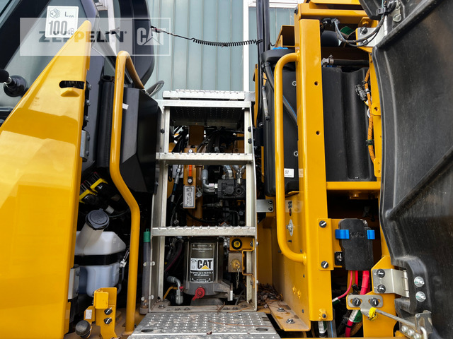 Wheel excavator Cat M317-07A: picture 19