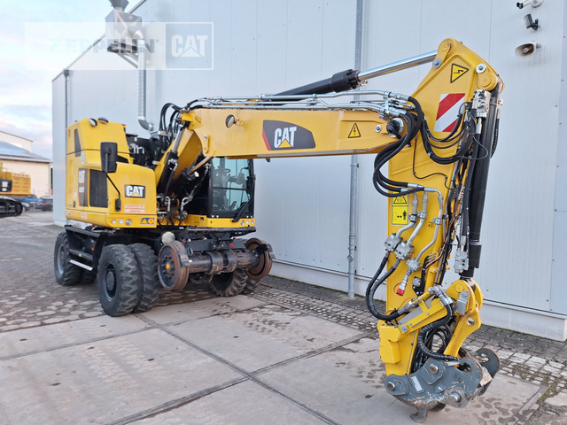 Cat M323F - Excavator: picture 4 Cat M323F - Excavator: picture 4