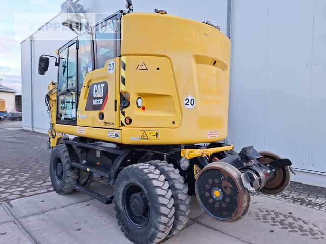 Cat M323F - Excavator: picture 2 Cat M323F - Excavator: picture 2