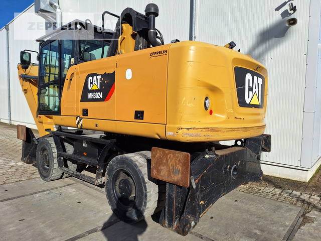 Cat MH3024 - Waste/ Industry handler: picture 3 Cat MH3024 - Waste/ Industry handler: picture 3