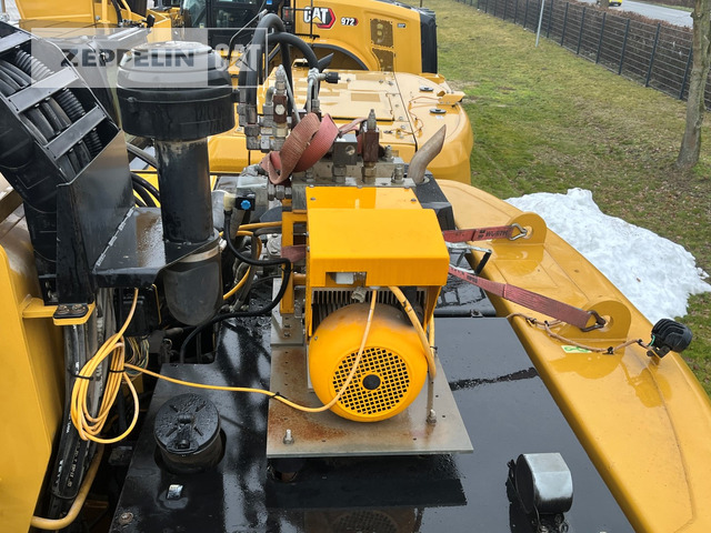 Waste/ Industry handler Cat MH3024: picture 36