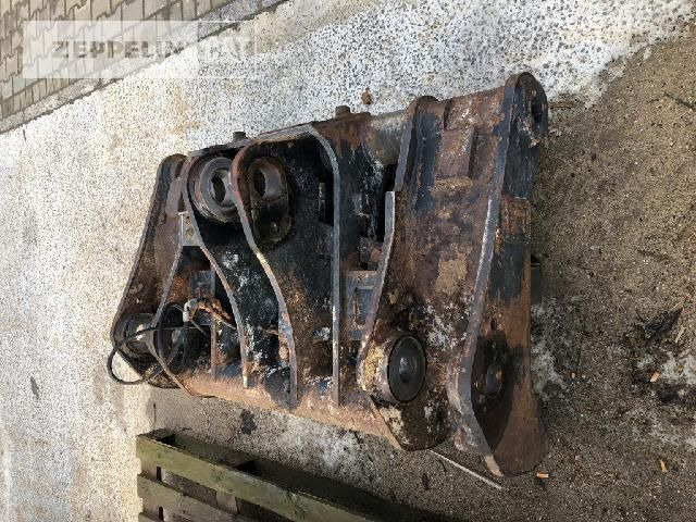 Cat SW2008 - Quick coupler for Construction machinery: picture 1 Cat SW2008 - Quick coupler for Construction machinery: picture 1