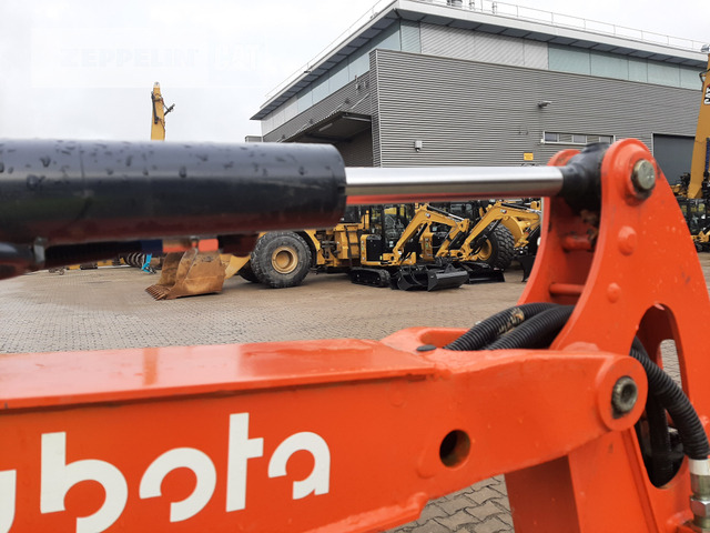 Mini excavator Kubota KX016-4: picture 19