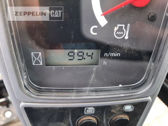 Mini excavator Kubota KX016-4: picture 30